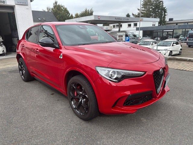 Alfa Romeo Stelvio 2023