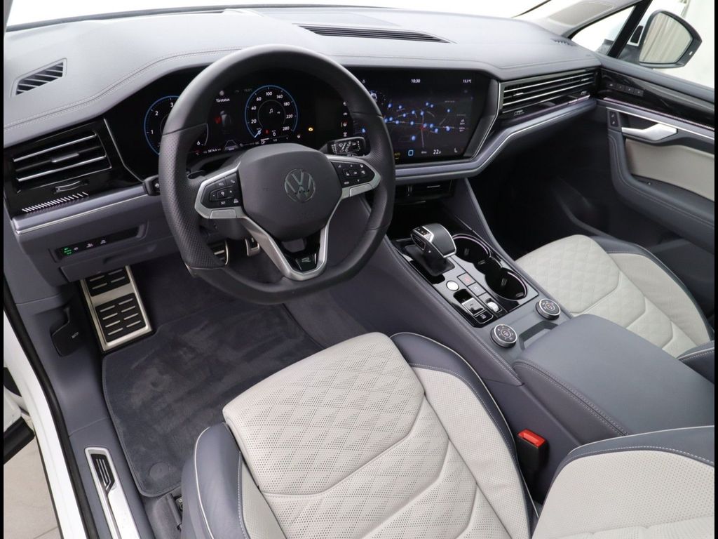 Volkswagen Touareg 2024