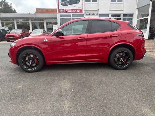 Alfa Romeo Stelvio 2023