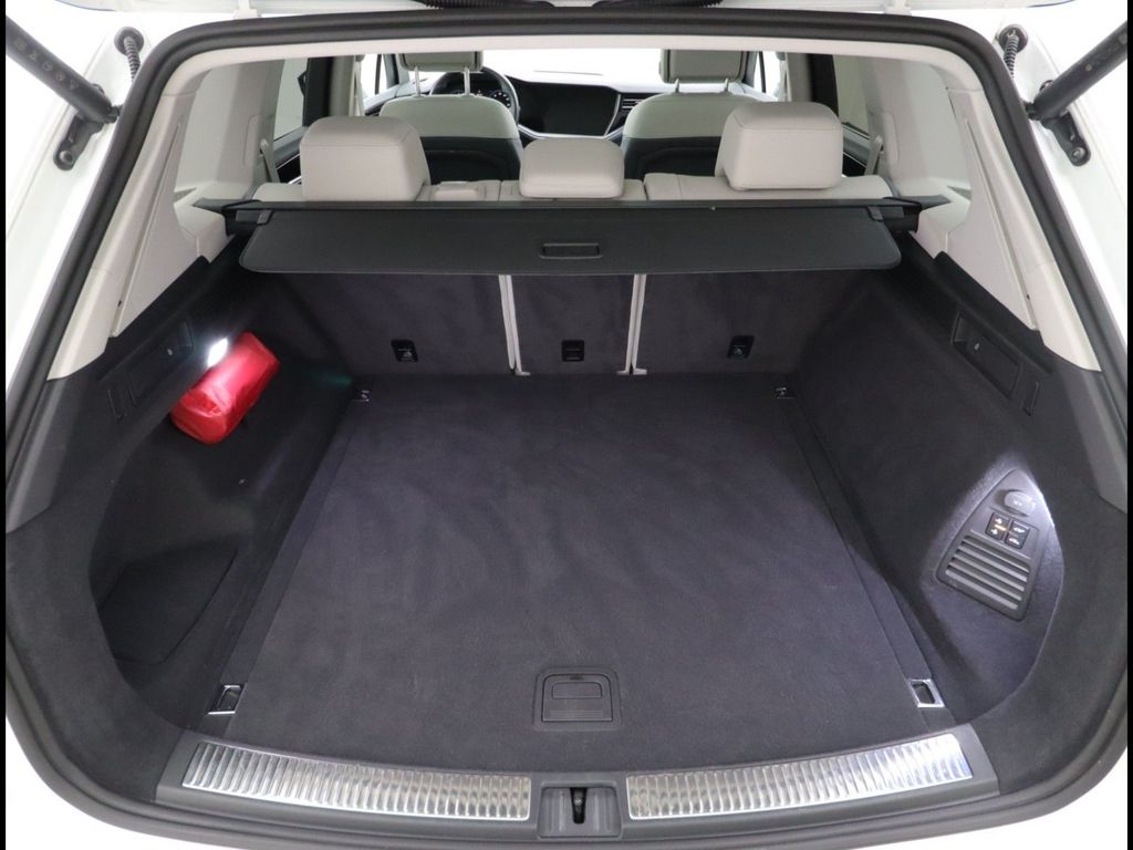 Volkswagen Touareg 2024