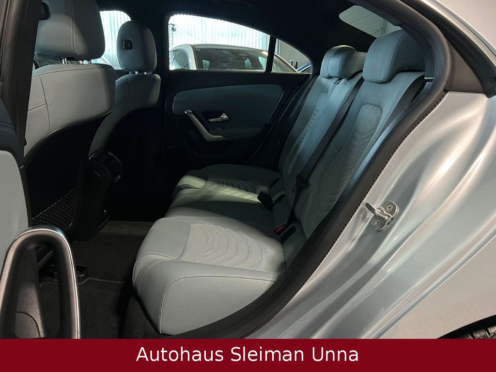 Mercedes-Benz CLA 180 2024