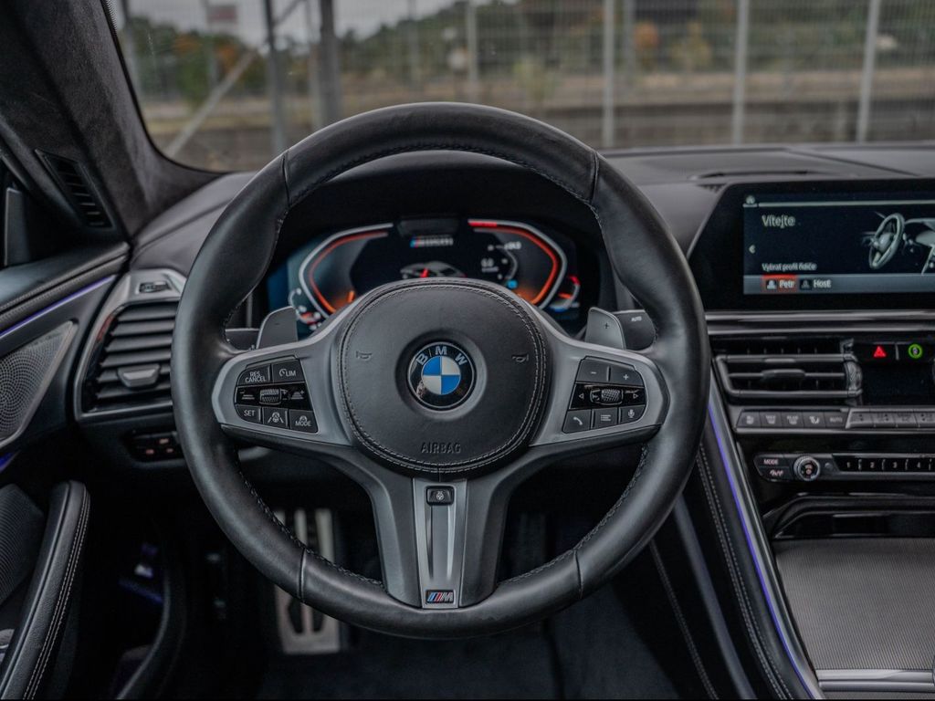 BMW M850 2020