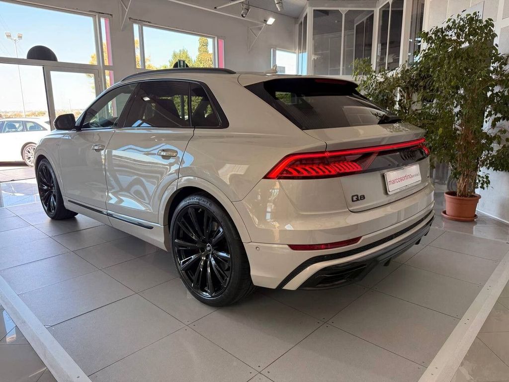 Audi Q8 2022