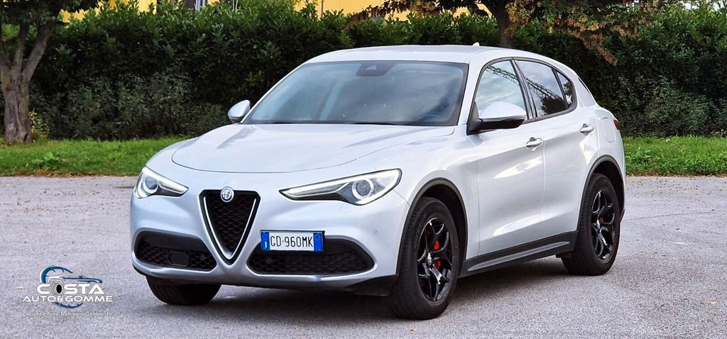 Alfa Romeo Stelvio 2020