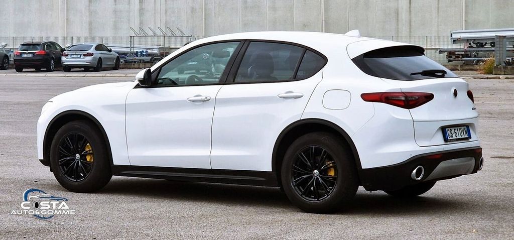 Alfa Romeo Stelvio 2020