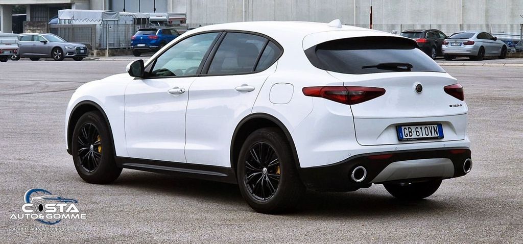 Alfa Romeo Stelvio 2020