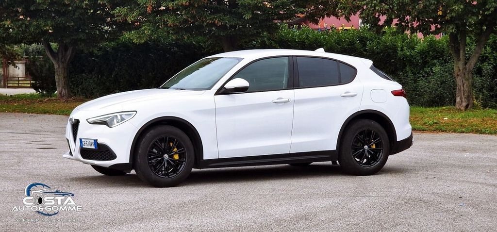 Alfa Romeo Stelvio 2020