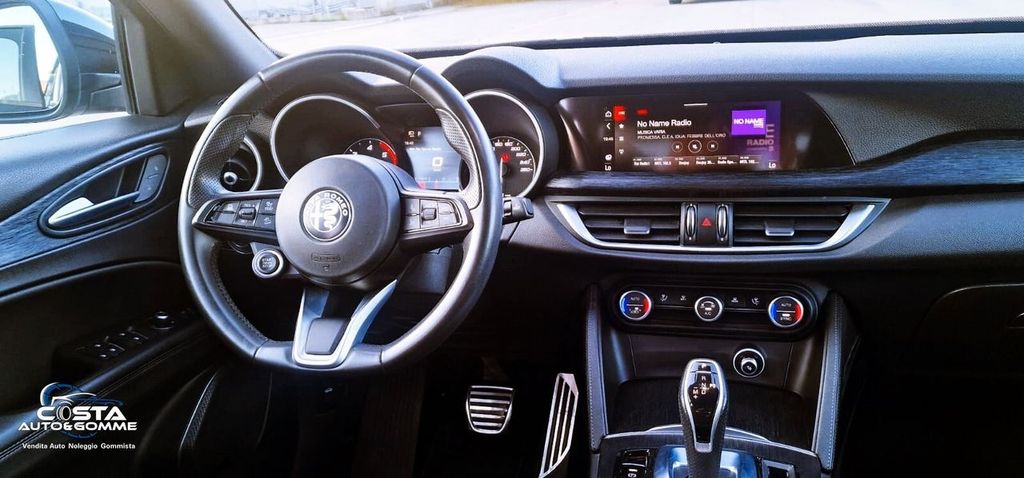 Alfa Romeo Stelvio 2022