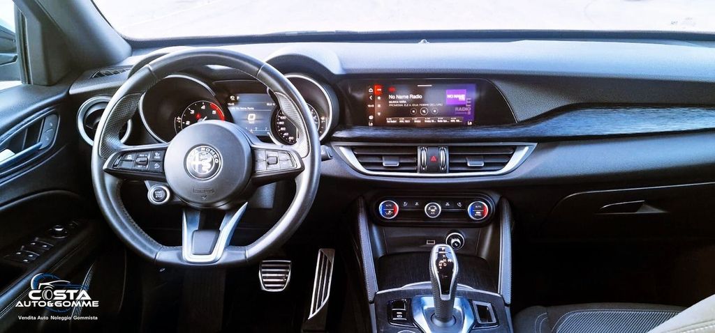 Alfa Romeo Stelvio 2022