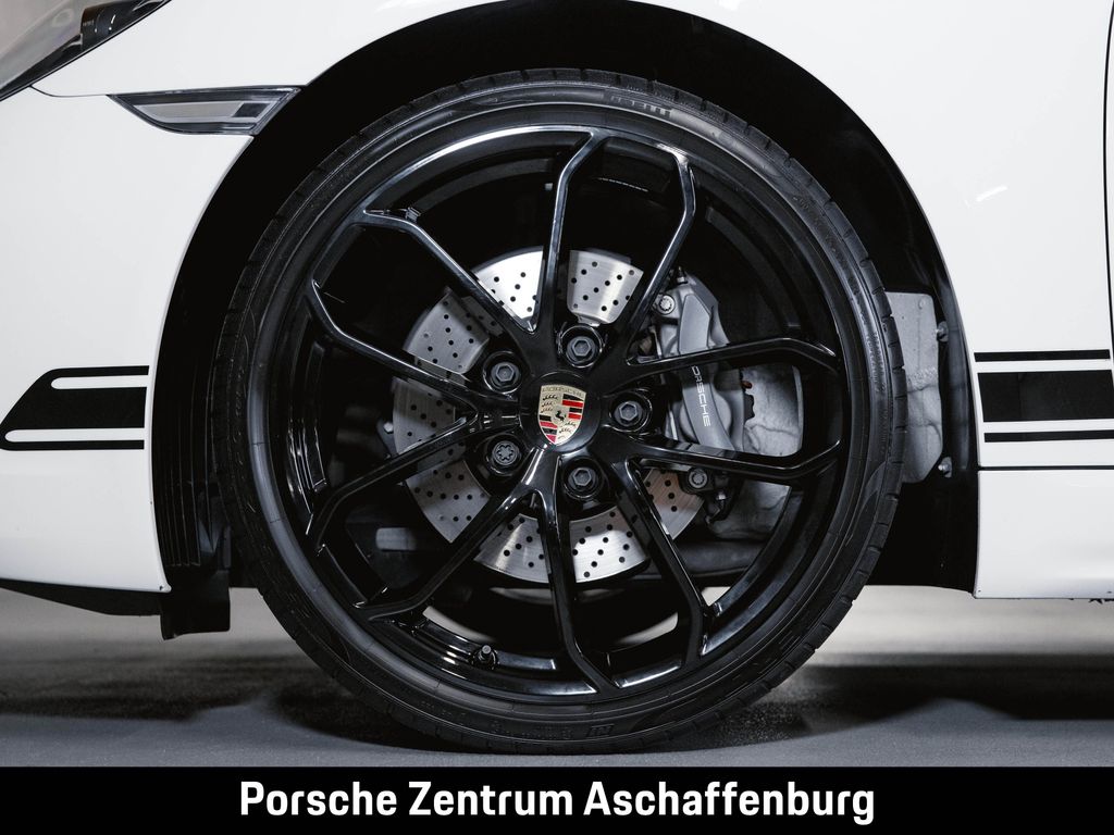 Porsche Boxster 2024