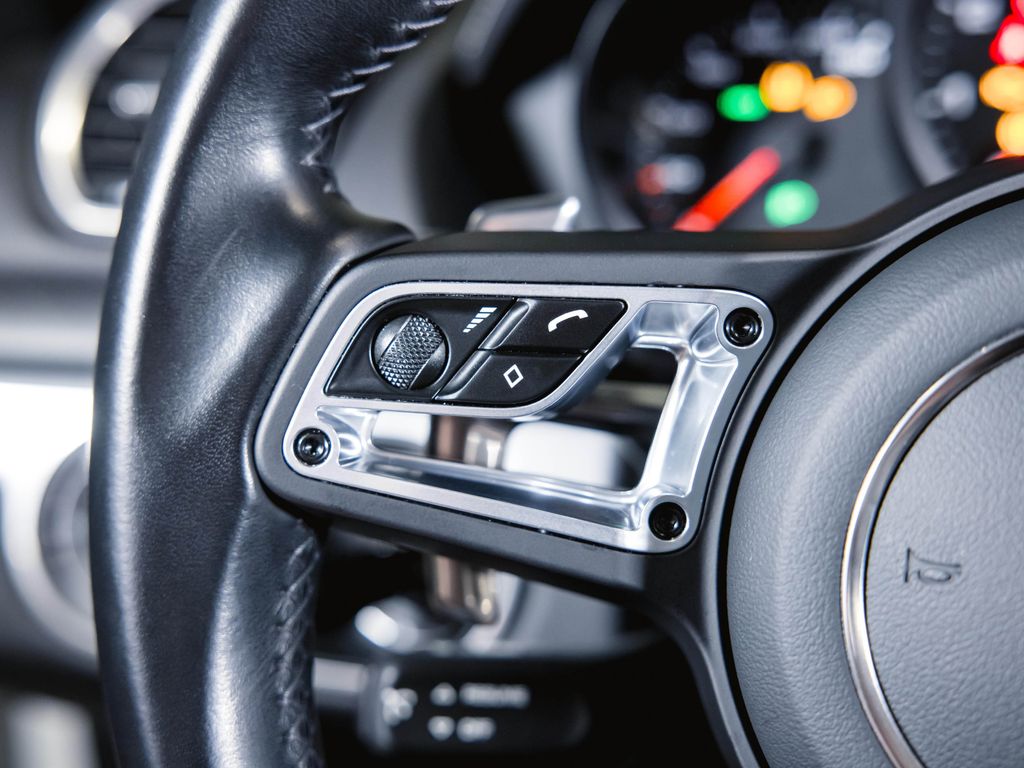 Porsche Boxster 2024