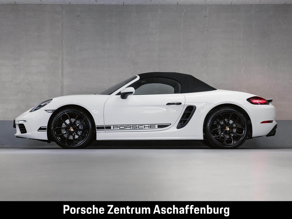 Porsche Boxster 2024