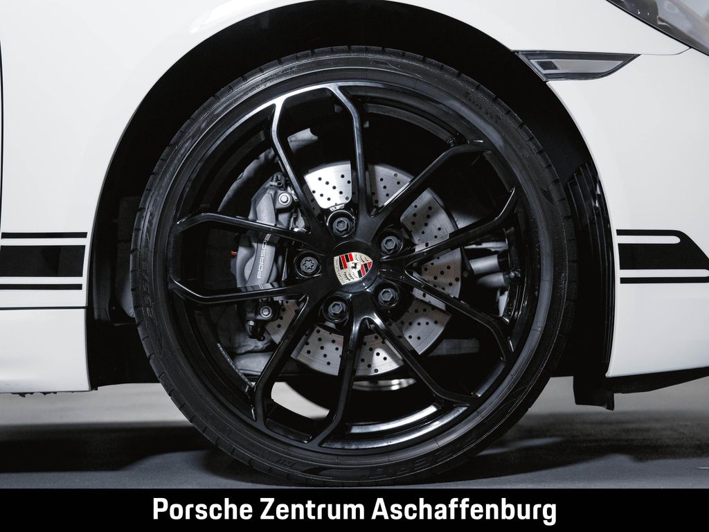 Porsche Boxster 2024