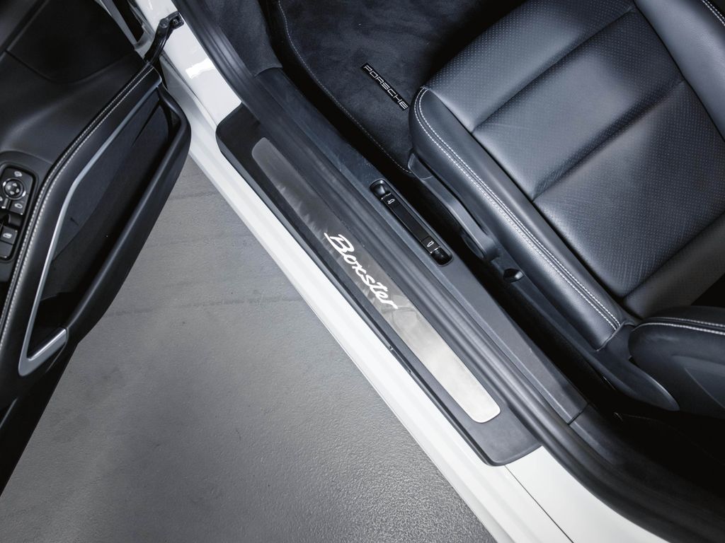 Porsche Boxster 2024