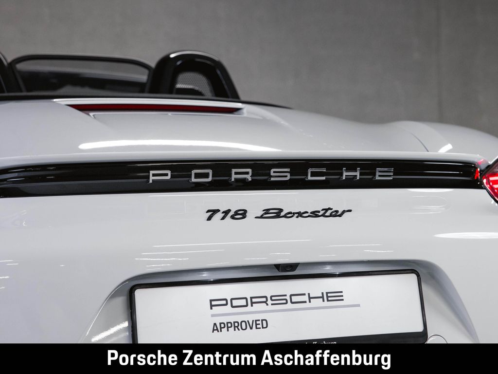 Porsche Boxster 2024