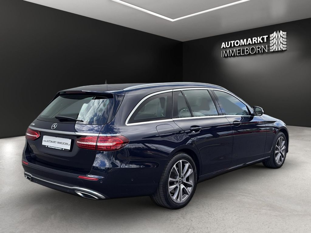 Mercedes-Benz E 200 2022