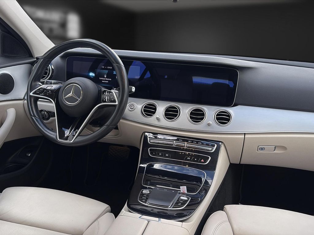 Mercedes-Benz E 200 2022