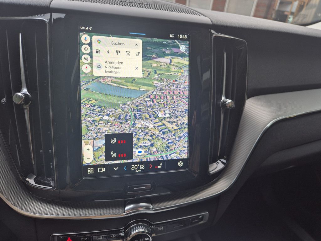 Volvo XC60 2025
