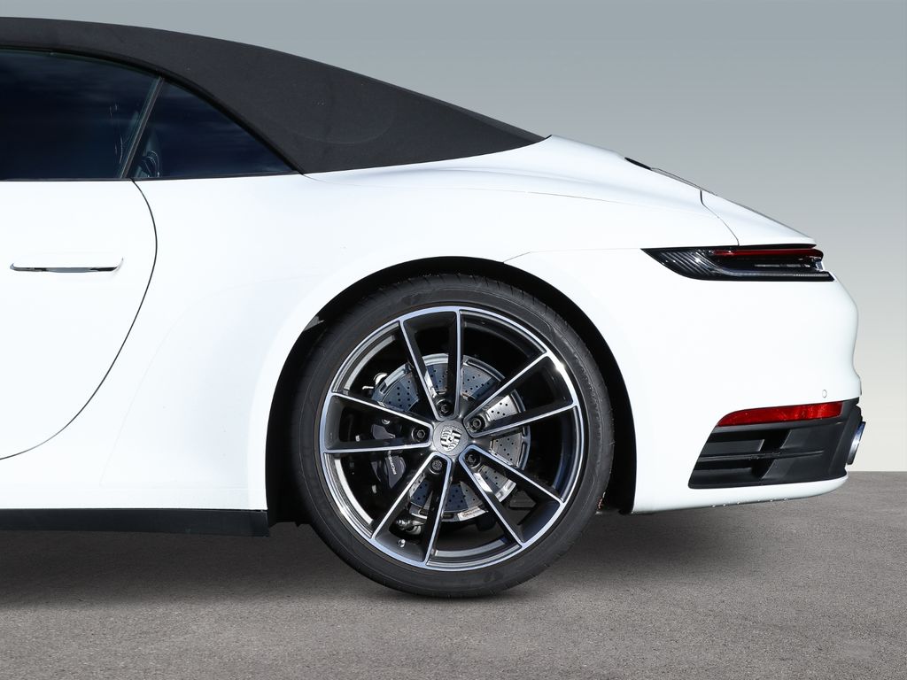 Porsche 992 2024