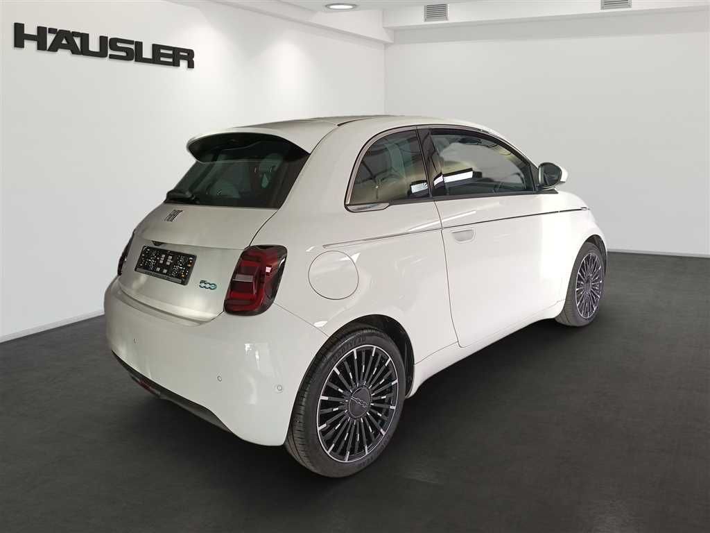 Fiat 500e 2023