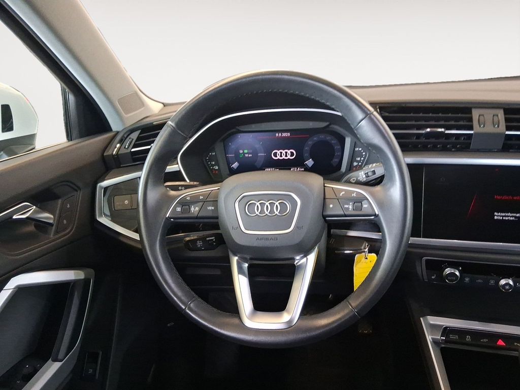 Audi Q3 2021