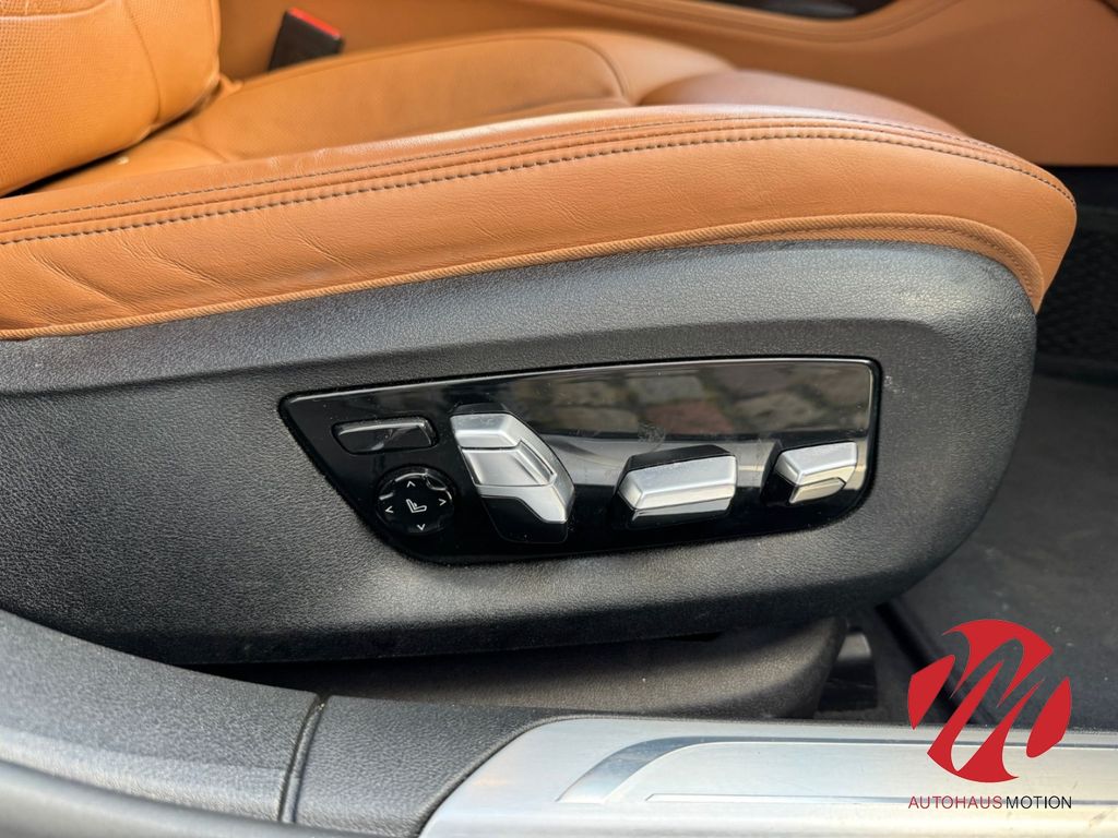 BMW 750 2020