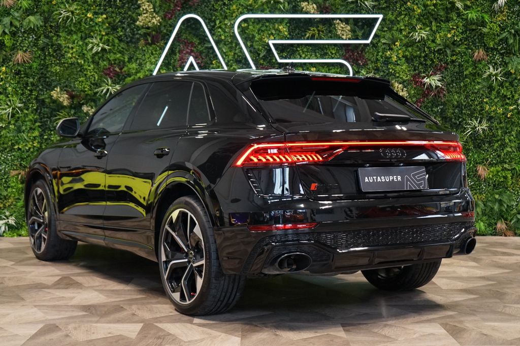 Audi RSQ8 2023