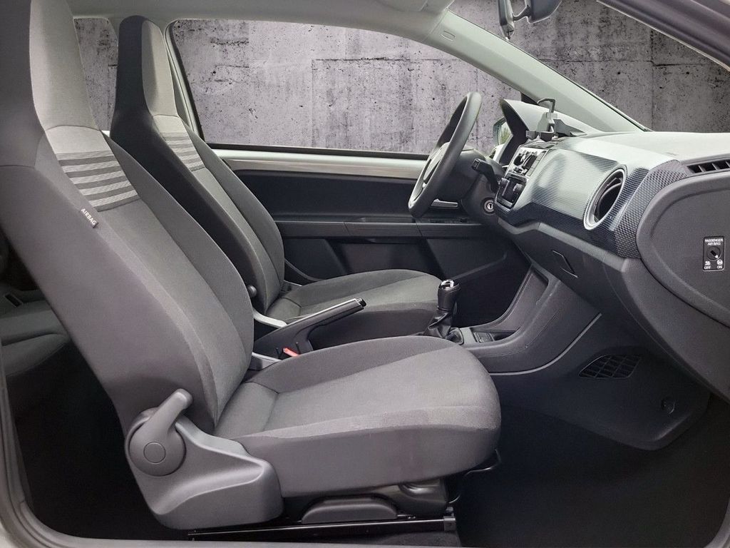 Volkswagen up! 2021