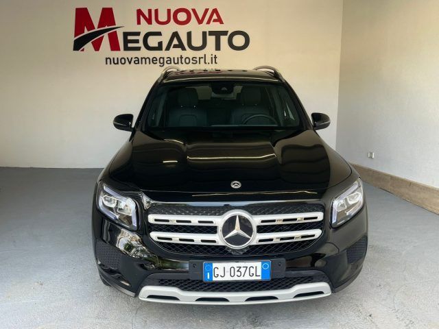 Mercedes-Benz GLB 200 2022