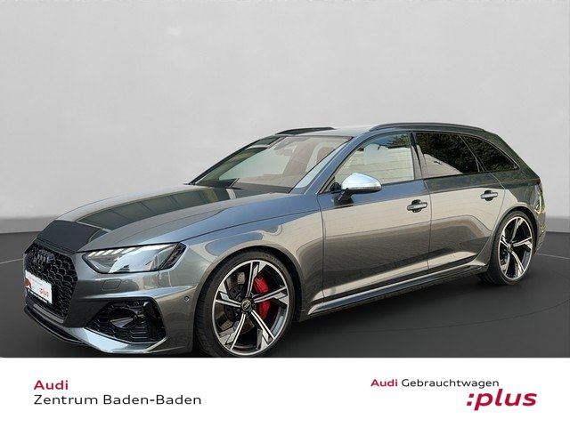 Audi RS4 2022