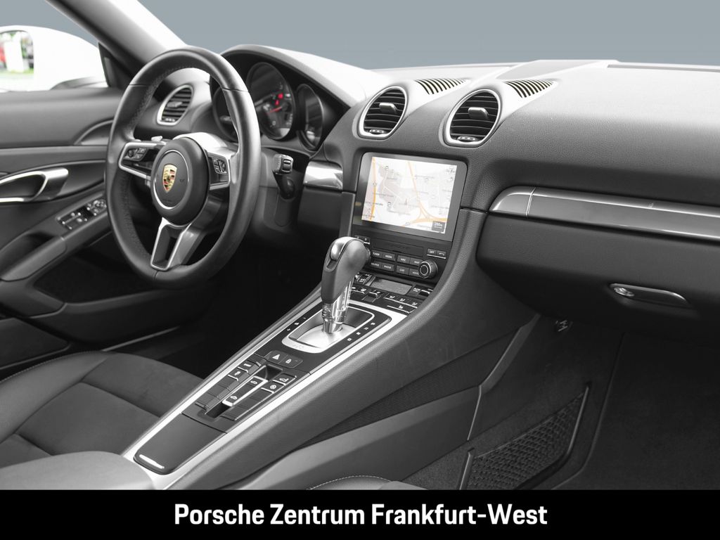 Porsche Boxster 2024