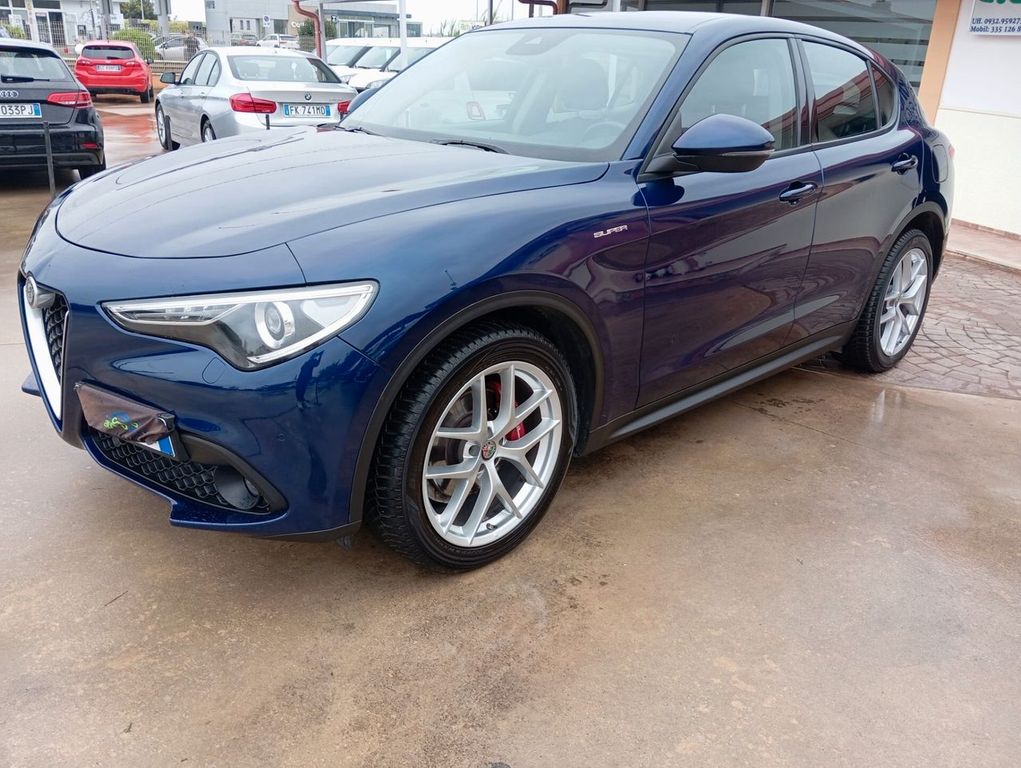 Alfa Romeo Stelvio 2021