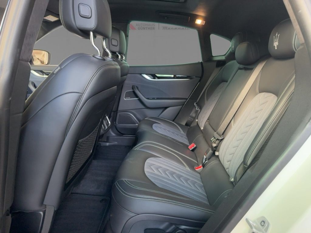 Maserati Levante 2021