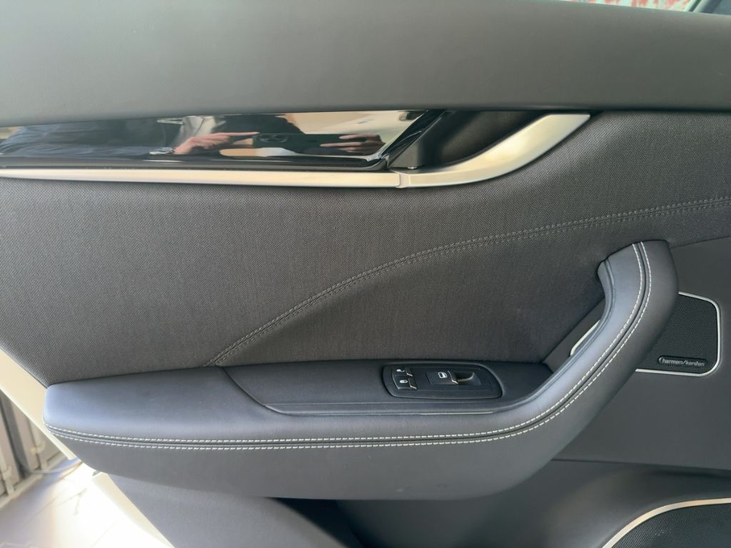 Maserati Levante 2021