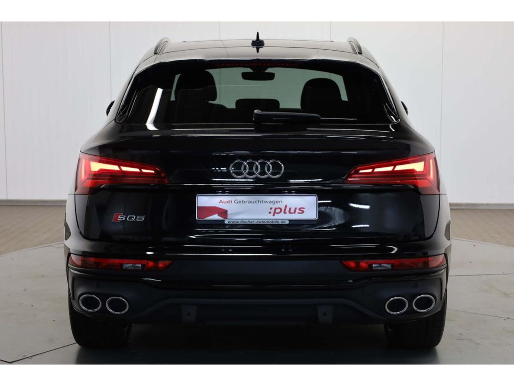 Audi SQ5 2022