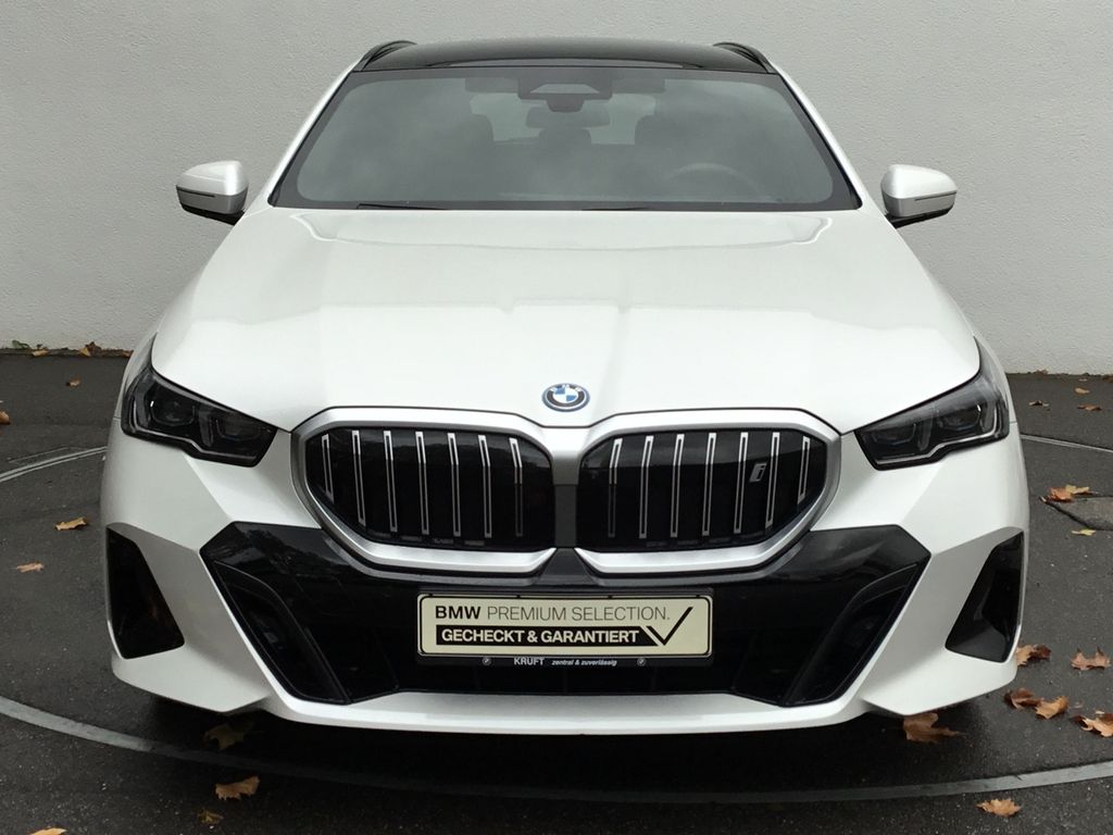 BMW i5 2025