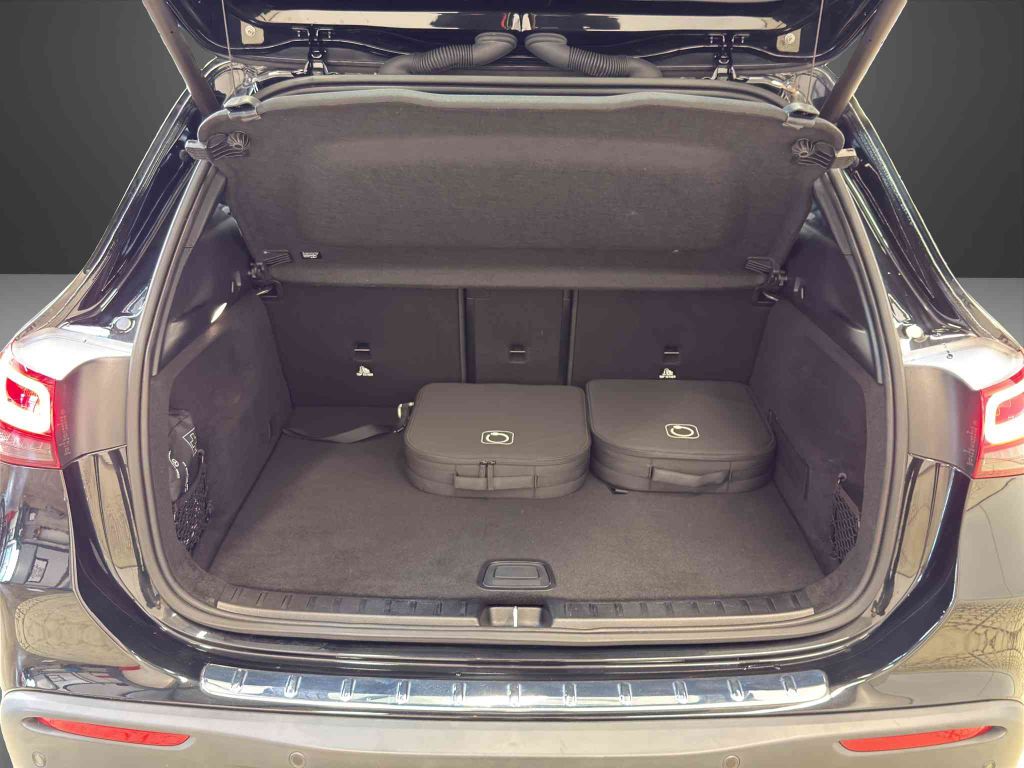 Mercedes-Benz EQA 2023