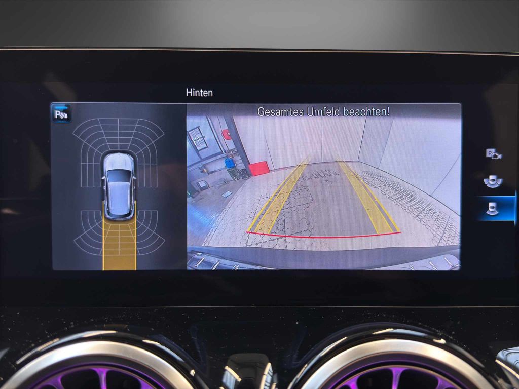 Mercedes-Benz EQA 2023