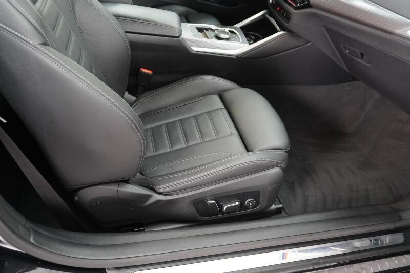 BMW M440 2025