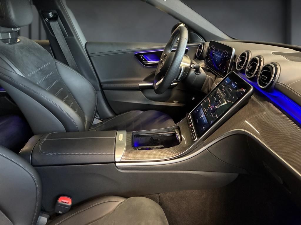 Mercedes-Benz C 300 2025