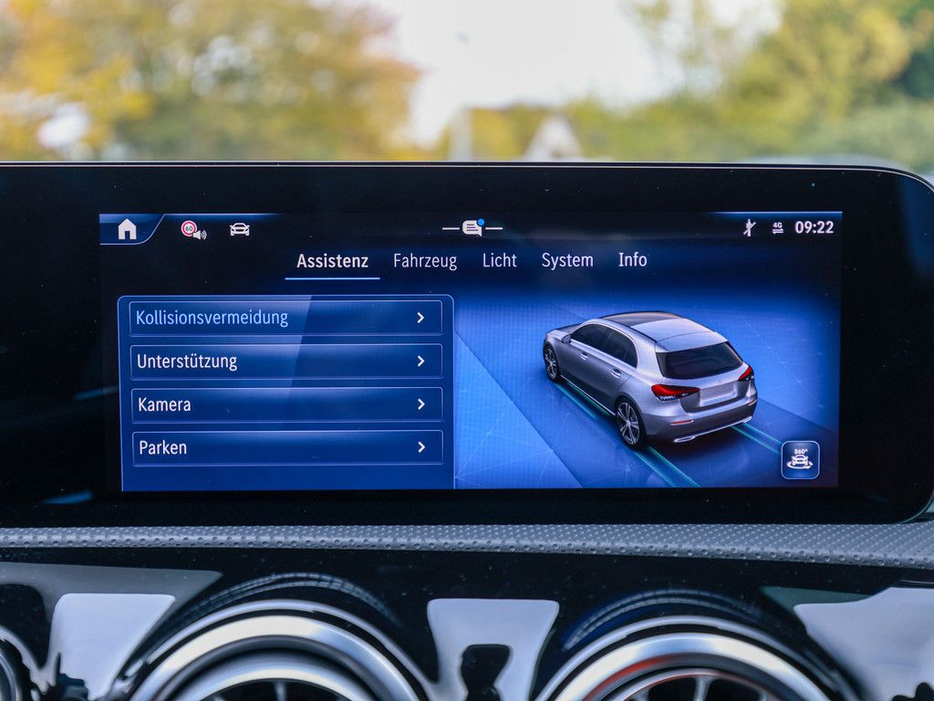 Mercedes-Benz A 220 2024