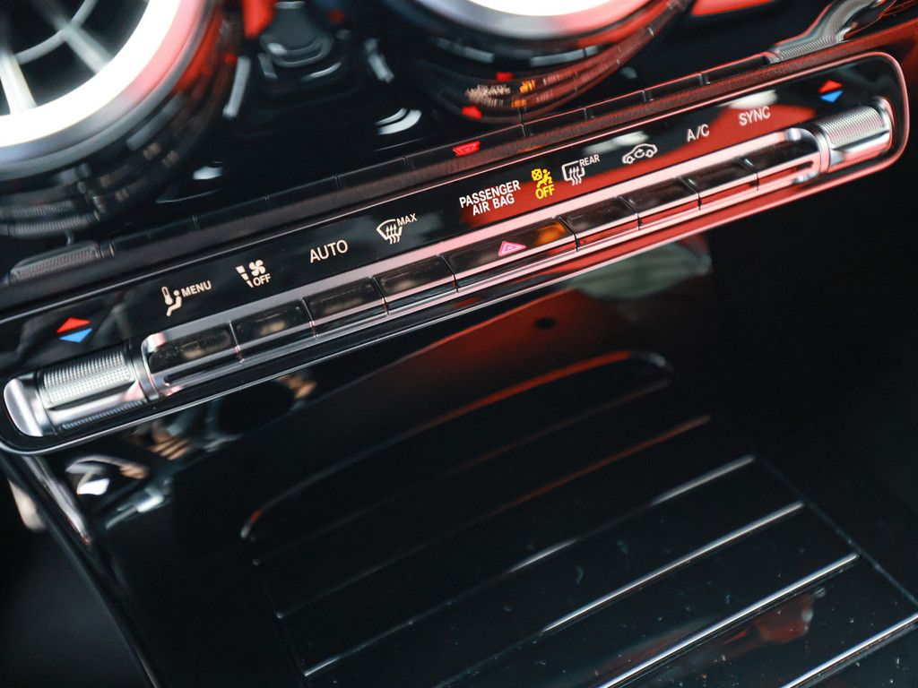 Mercedes-Benz A 220 2024