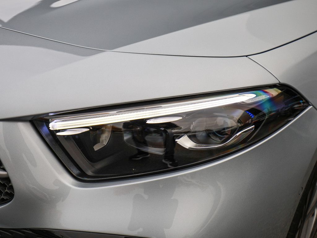 Mercedes-Benz A 220 2024