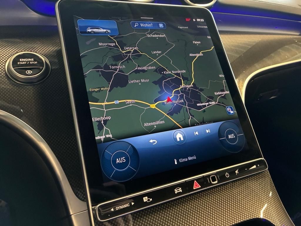 Mercedes-Benz C 300 2025