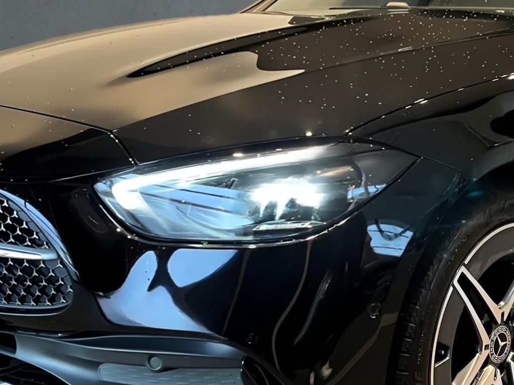 Mercedes-Benz C 300 2025