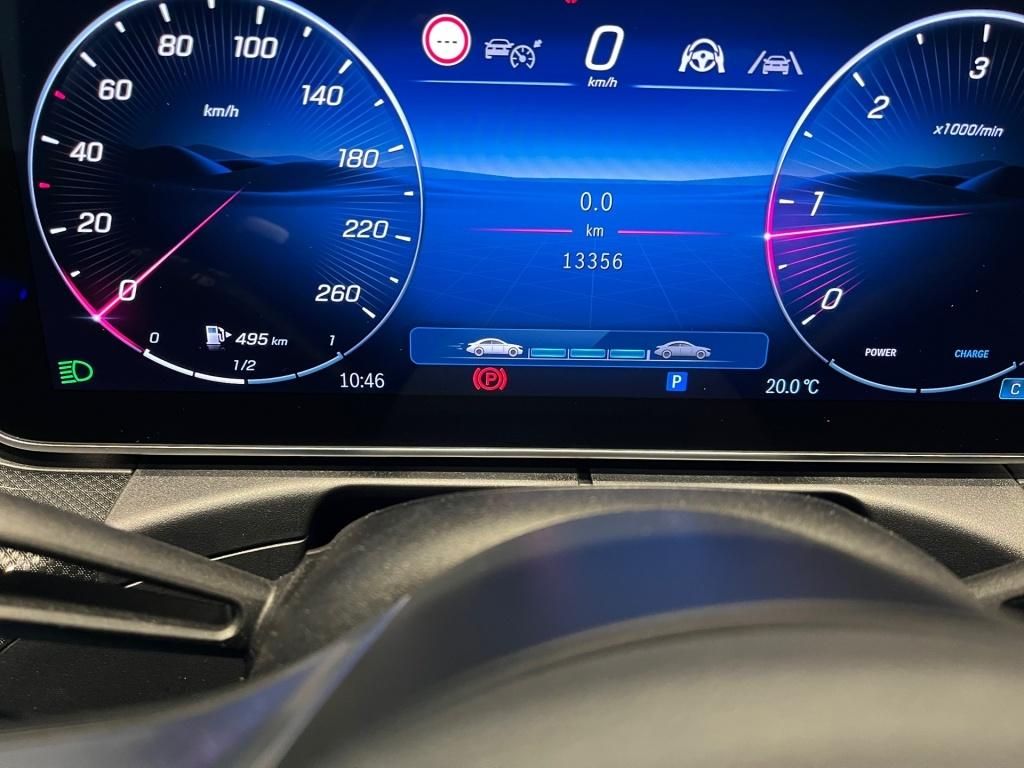 Mercedes-Benz C 300 2025