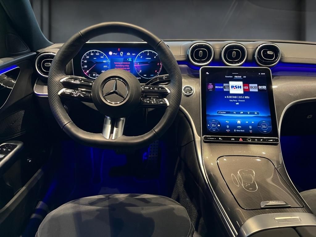 Mercedes-Benz C 300 2025