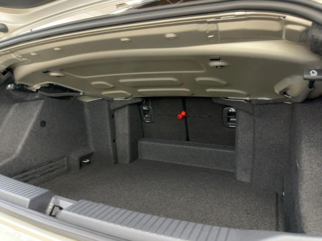 Volkswagen T-Roc 2024