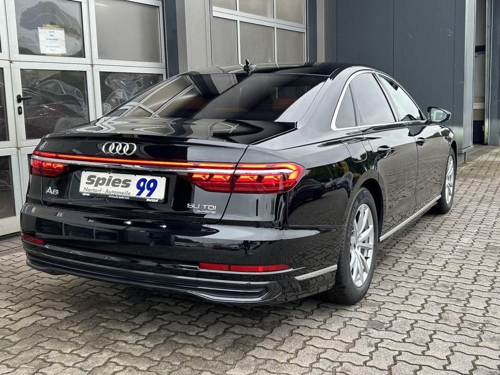 Audi A8 2024