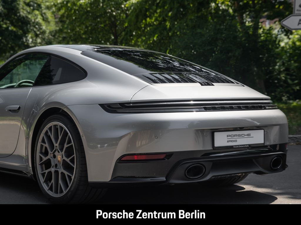 Porsche 992 2025